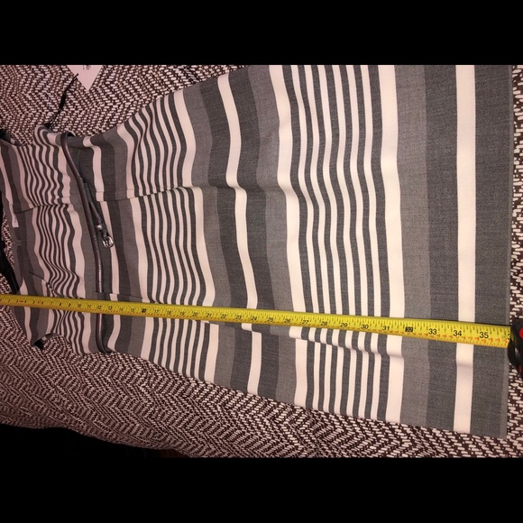 NWT Calvin Klein elegant dress - Picture 7 of 8